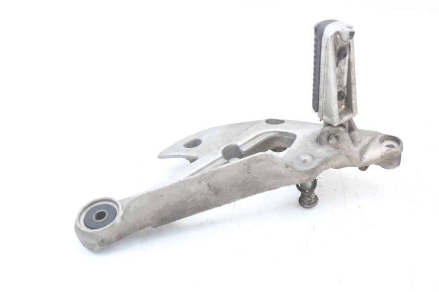 photo de SUPORTE DO DESCANSO DE PÉ DIANTEIRO DIREITO YAMAHA XJ600 XJ DIVERSION 600 (1992 - 1997) - Outro ângulo de visão