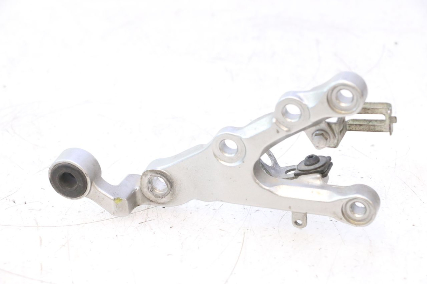 photo de PLACA DO DESCANSO DO PÉ DIANTEIRO DIREITO YAMAHA YZF R6 600 (2008 - 2009) - Vista principal
