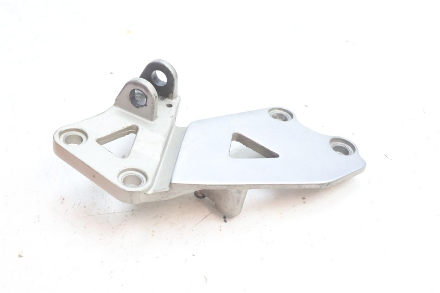 photo de PLACA DO APOIO DE PÉ DIANTEIRO DIREITO KAWASAKI ZZR 600 (1995 - 2004) - Zoom do estado de desgaste