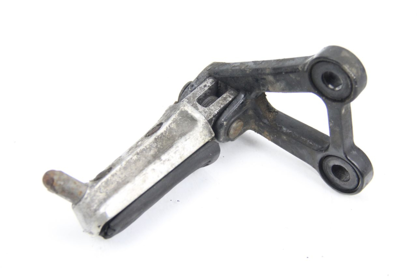 photo de SUPORTE DO DESCANSO DE PÉ DIANTEIRO ESQUERDO HONDA CBR F SC21 1000 (1986 - 1992) - Detalhe da peça