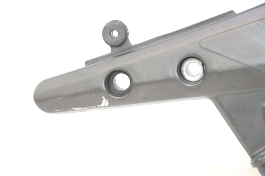 photo de SUPORTE DO DESCANSO DE PÉ DIANTEIRO ESQUERDO KAWASAKI ER-6 ER6 F ABS 650 (2012 - 2016) - Peça verificada