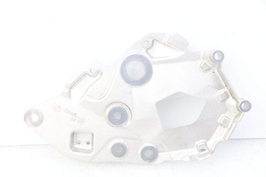 photo de SUPORTE DO DESCANSO DE PÉ DIANTEIRO ESQUERDO BMW F GS K81 850 (2018 - 2023) - Pontos de fixação