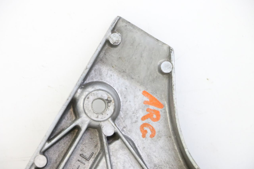 photo de SUPORTE DO DESCANSO DE PÉ DIANTEIRO ESQUERDO YAMAHA FJ 36Y 1100 (1984 - 1985) - Pontos de fixação