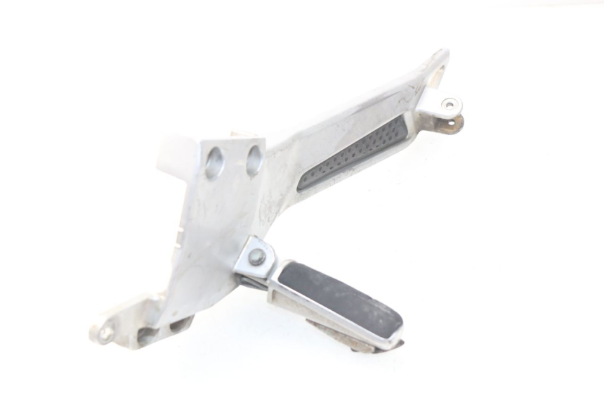 photo de SUPORTE DO DESCANSO DE PÉ DIANTEIRO ESQUERDO YAMAHA FJR ABS 1300 (2006 - 2012) - Estado da superfície