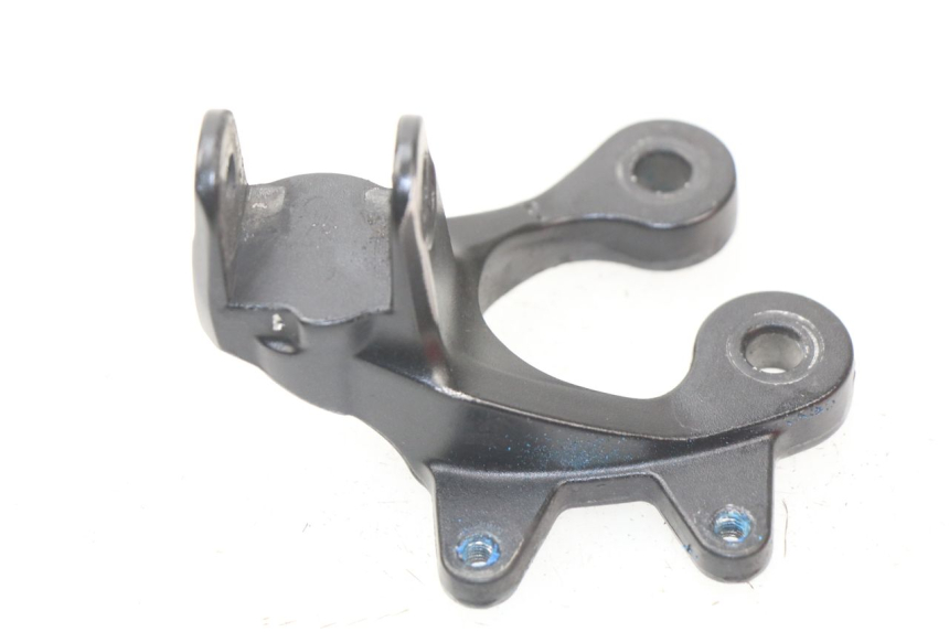 photo de SUPORTE DO DESCANSO DE PÉ DIANTEIRO ESQUERDO SUZUKI GSX-R GSXR K16 1000 (2012 - 2016) - Vista principal