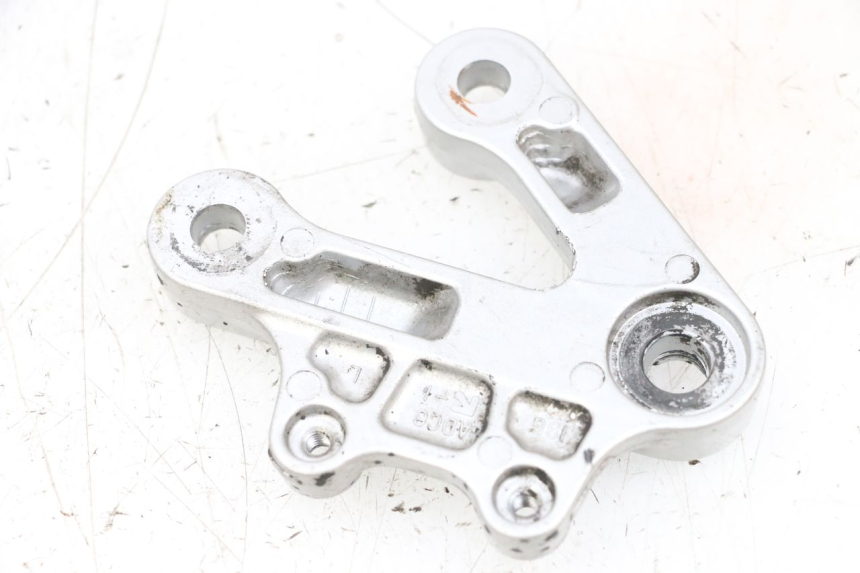photo de SUPORTE DO DESCANSO DE PÉ DIANTEIRO ESQUERDO SUZUKI GSXR GSX-R 1000 (2003 - 2004) - Zoom do estado de desgaste