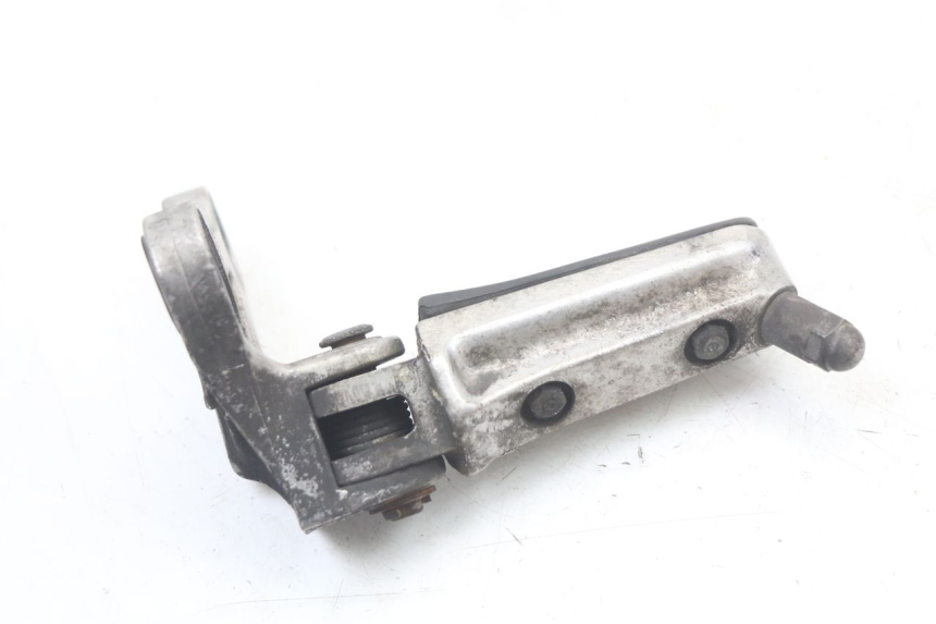 photo de SUPORTE DO DESCANSO DE PÉ DIANTEIRO ESQUERDO HONDA CBR F 1000 (1993 - 1996) - Pontos de fixação