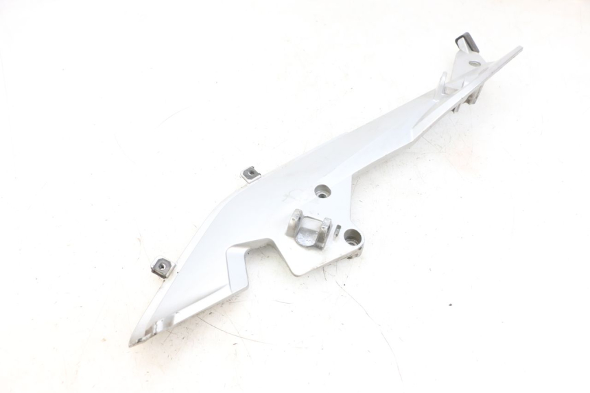 photo de SUPORTE DO DESCANSO DE PÉ DIANTEIRO ESQUERDO BMW R RT ABS 1200 (2010 - 2014) - Detalhe da peça