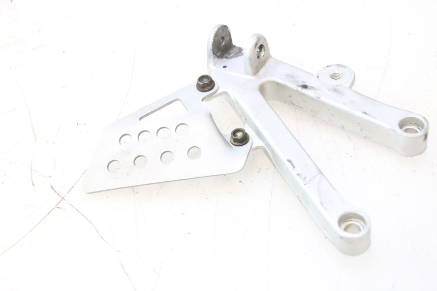 photo de PLACA DO DESCANSO DE PÉ DIANTEIRO ESQUERDO DUCATI SS IE DS CARENEE 1000 (2002 - 2006) - Pontos de fixação