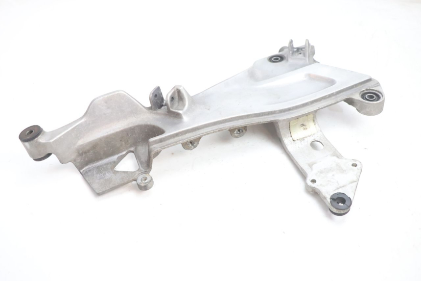 photo de PLACA DO DESCANSO DO PÉ DIANTEIRO ESQUERDO HONDA ST PAN EUROPEAN 1100 (1990 - 2002) - Ampliação técnica