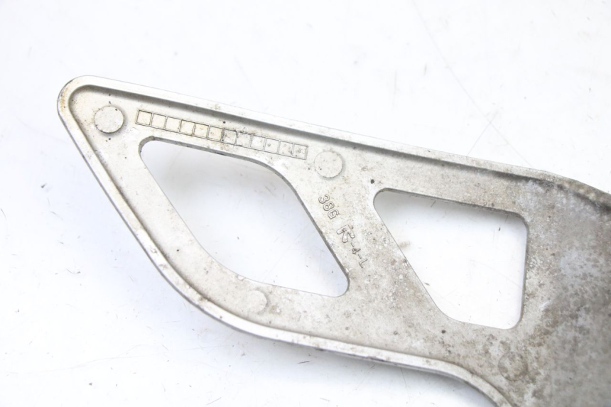 photo de SUPORTE DO DESCANSO DE PÉ DIANTEIRO ESQUERDO SUZUKI GSX F GSXF 650 (2007 - 2015) - Vista geral
