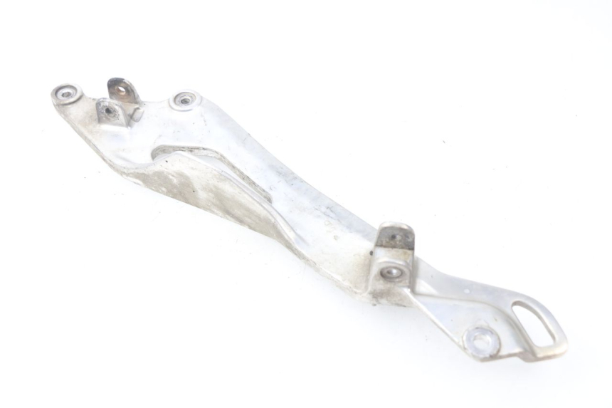 photo de SUPORTE DO DESCANSO DE PÉ DIANTEIRO ESQUERDO YAMAHA TDM ABS 900 (2002 - 2014) - Vista principal