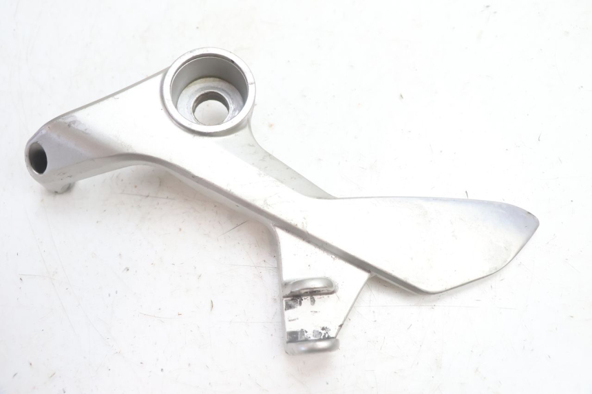 photo de SUPORTE DO DESCANSO DE PÉ DIANTEIRO ESQUERDO HONDA VFR FI RC46 800 (1998 - 2001) - Vista principal