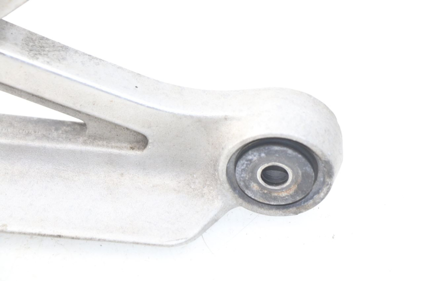 photo de SUPORTE DO DESCANSO DE PÉ DIANTEIRO ESQUERDO YAMAHA XJ600 XJ DIVERSION 600 (1992 - 1997) - Vista geral