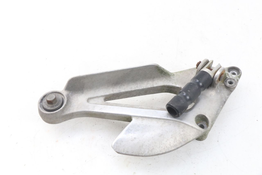 photo de SUPORTE DO DESCANSO DE PÉ DIANTEIRO ESQUERDO YAMAHA XJN XJ N DIVERSION 600 (1994 - 1997) - Zoom do estado de desgaste