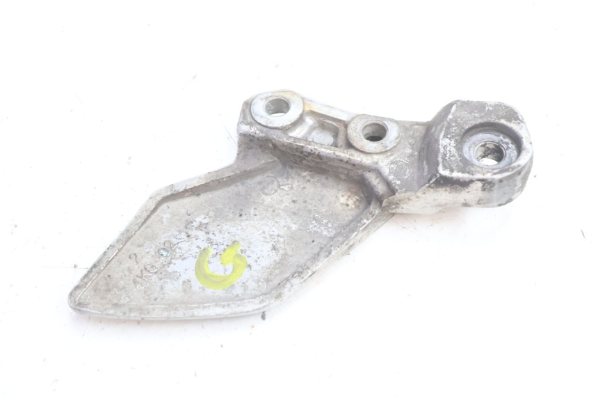 photo de SUPORTE DO DESCANSO DE PÉ DIANTEIRO ESQUERDO YAMAHA XJR 1300 (1998 - 2002) - Zoom do estado de desgaste