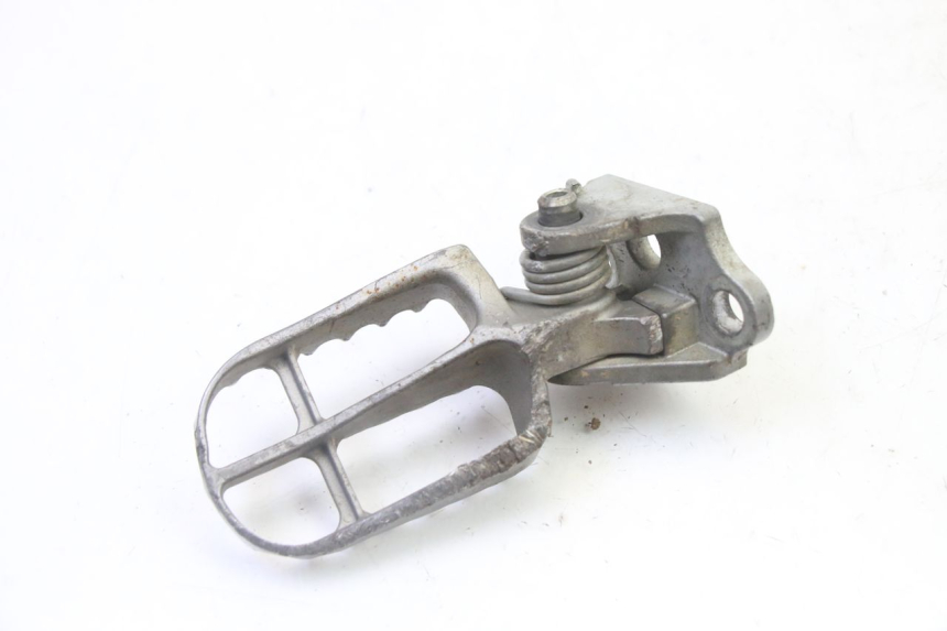 photo de SUPORTE DO DESCANSO DE PÉ DIANTEIRO ESQUERDO YAMAHA YZF YZ-F 450 (2014 - 2016) - Ampliação técnica
