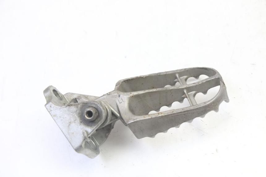 photo de SUPORTE DO DESCANSO DE PÉ DIANTEIRO ESQUERDO YAMAHA YZF YZ-F 450 (2014 - 2016) - Pontos de fixação