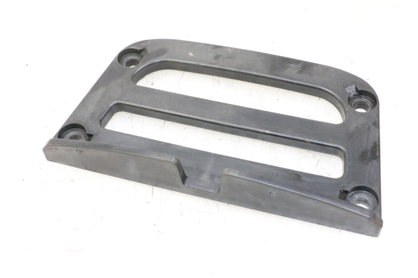 photo de PLACA PARA TOP CASE KAWASAKI GTR 1000 (1994 - 2004) - Zoom do estado de desgaste
