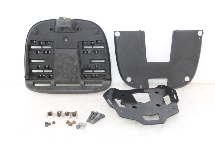 photo de PLACA DE TOP CASE PIAGGIO MP3 500 (2016 - 2018) - Vista principal