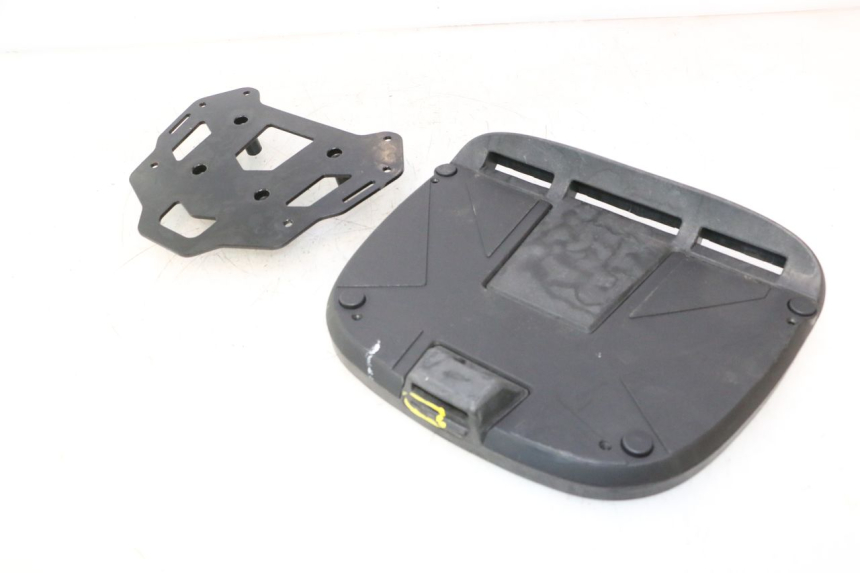photo de PLACA DE TOP CASE PIAGGIO MP3 500 (2016 - 2018) - Vista geral