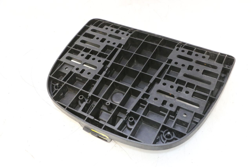 photo de PLACA DE TOP CASE PIAGGIO MP3 500 (2016 - 2018) - Marcações e referências