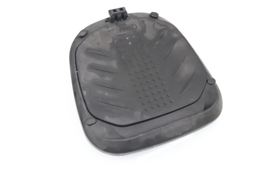 photo de BASE PARA BAÚL TOP CASE PIAGGIO VESPA LX 2T 50 (2005 - 2013) - Zoom do estado de desgaste