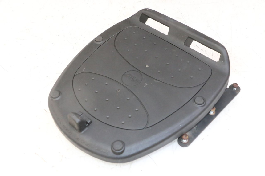 photo de BASE PARA BAÚL TOP CASE HONDA XLV VARADERO 125 (2000 - 2006) - Vista principal