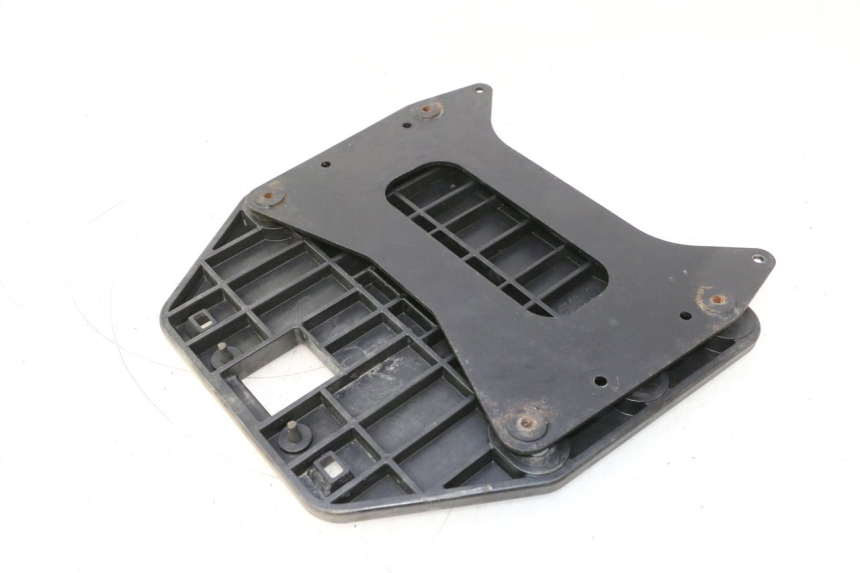 photo de PLACA DE TOP CASE HONDA XLV VARADERO 125 (2007 - 2012) - Outro ângulo de visão