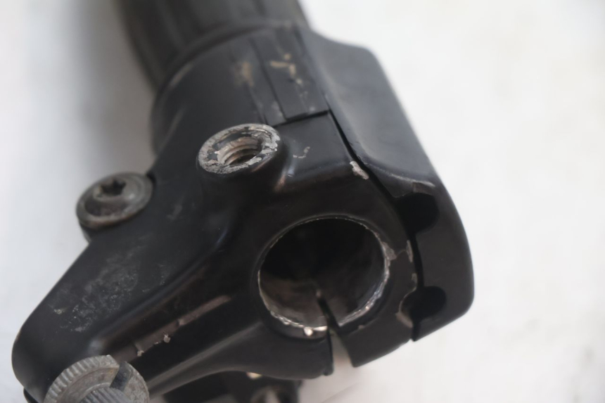 photo de Manete do acelerador PEUGEOT 103 SPX CLIP 50 (1989 - 1992) - Ampliação técnica