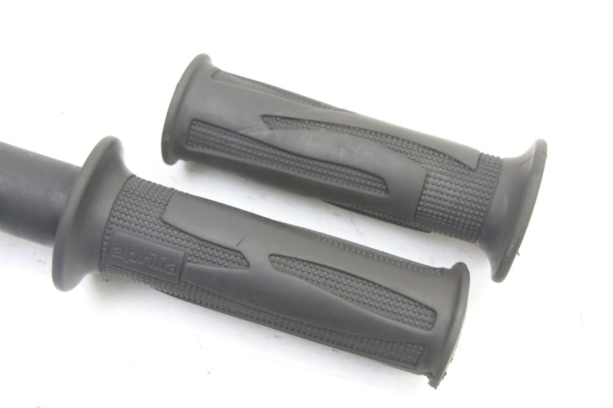 photo de MANETE DO ACELERADOR APRILIA ATLANTIC 125 (2003 - 2009) - Ampliação técnica