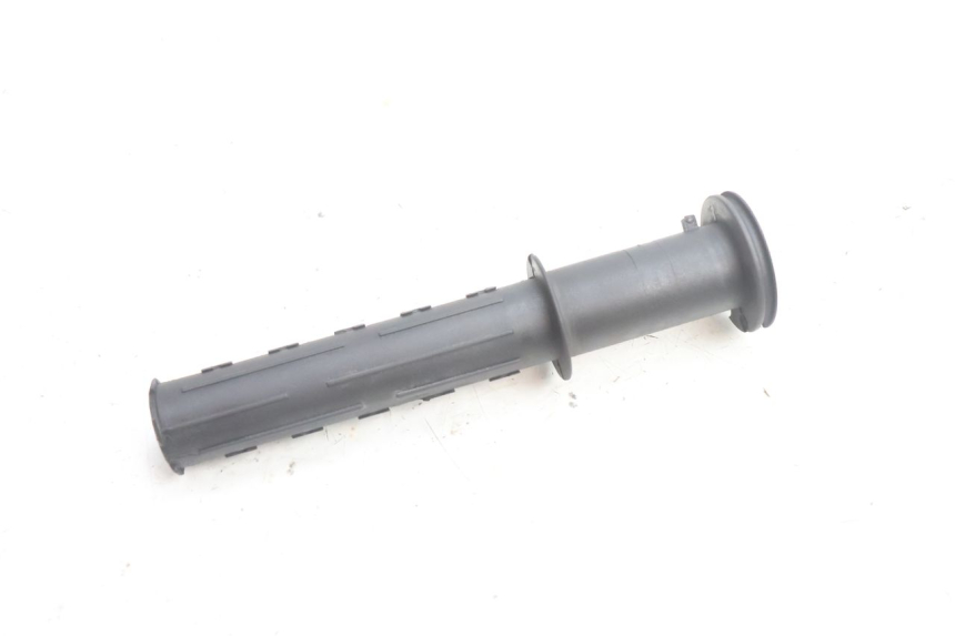 photo de Punho do acelerador APRILIA ATLANTIC S 125 (2010 - 2013) - Pontos de fixação