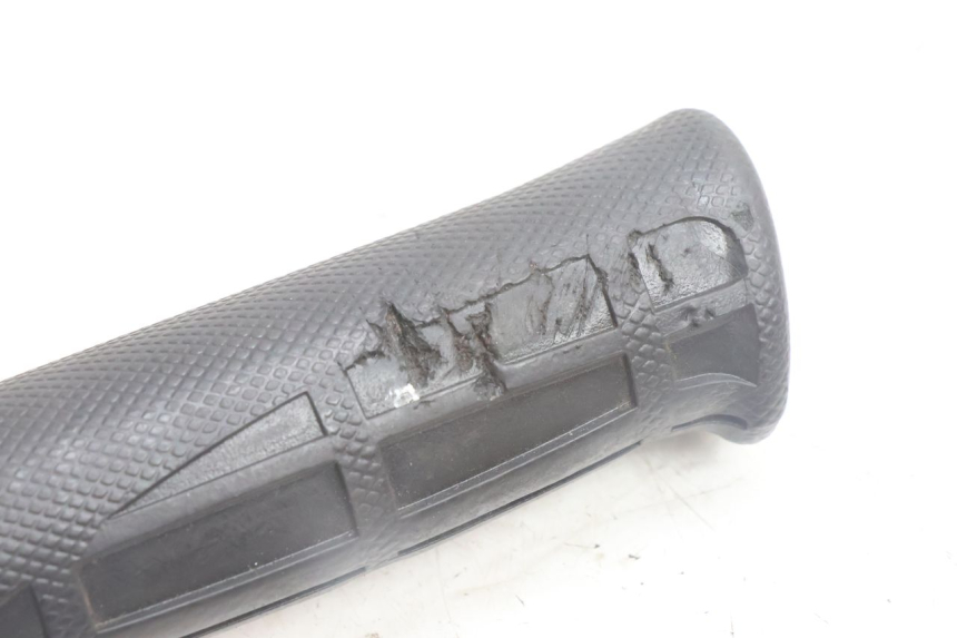 photo de MANETE DO ACELERADOR YAMAHA BW'S BWS 125 (2010 - 2013) - Detalhe da peça