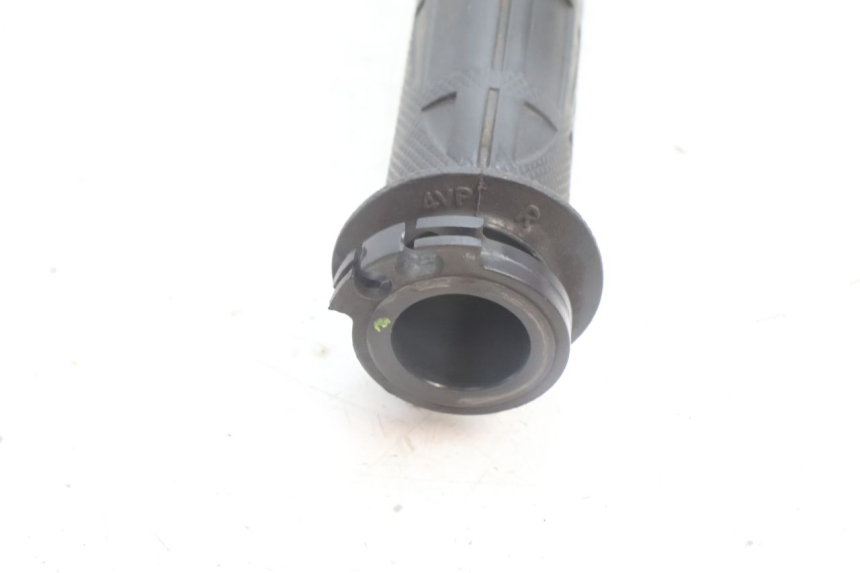 photo de MANETE DO ACELERADOR YAMAHA BW'S BWS 125 (2010 - 2013) - Zoom do estado de desgaste