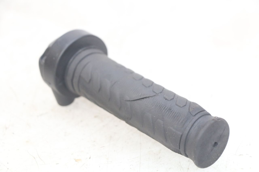 photo de MANETE DO ACELERADOR YAMAHA BW'S EASY 50 (2013 - 2016) - Outro ângulo de visão