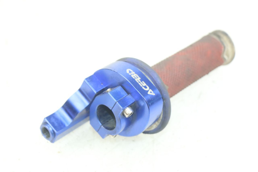 photo de MANETE DO ACELERADOR HONDA CR 125 (1995 - 1997) - Estado da superfície