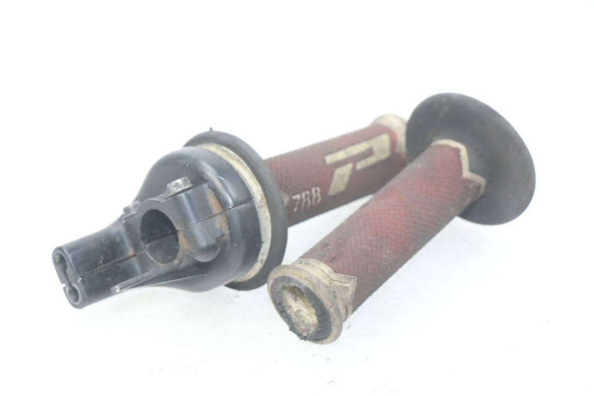 photo de MANETE DO ACELERADOR HONDA CRF 250 (2013 - 2016) - Outro ângulo de visão