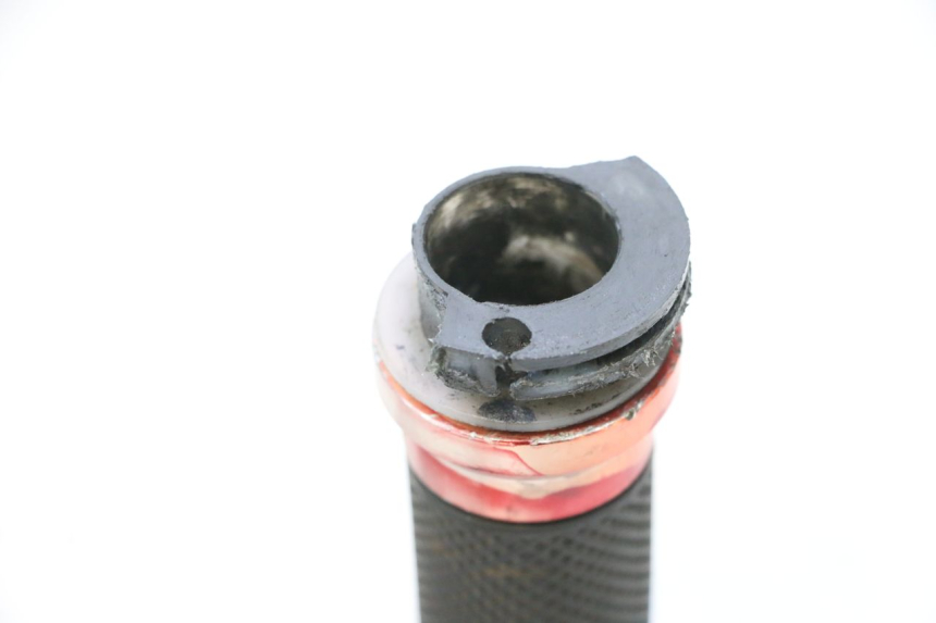 photo de MANETE DO ACELERADOR KEEWAY F-ACT FACT EVO 50 (2020 - 2026) - Zoom do estado de desgaste