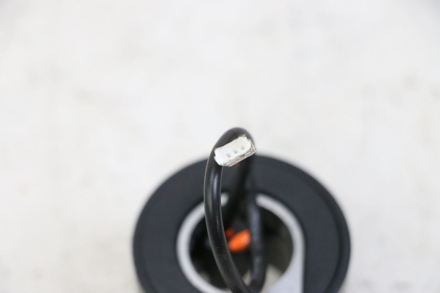 photo de MANETE DO ACELERADOR SEGWAY NINEBOT F40E 1 - Outro ângulo de visão