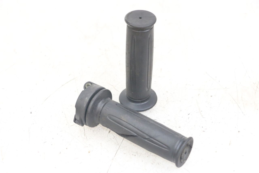 photo de MANETE DO ACELERADOR SYM FIDDLE 3 III 125 (2014 - 2020) - Vista principal