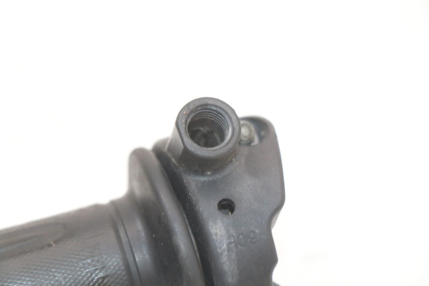photo de MANETE DO ACELERADOR SYM FIDDLE 3 III 50 (2014 - 2020) - Ampliação técnica