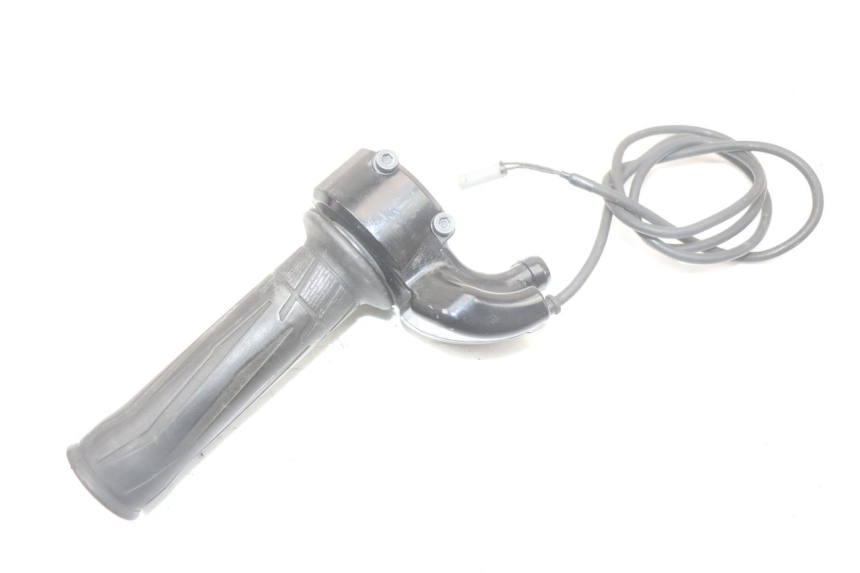 photo de MANETE DO ACELERADOR YAMAHA FJR ABS 1300 (2006 - 2012) - Pontos de fixação