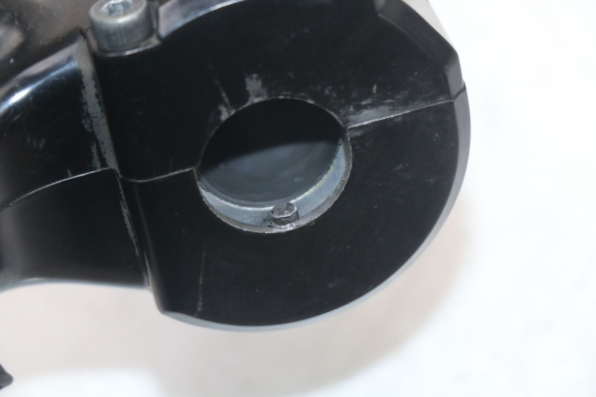 photo de MANETE DO ACELERADOR YAMAHA FJR ABS 1300 (2006 - 2012) - Peça verificada