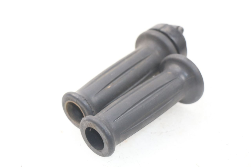 photo de MANETE DO ACELERADOR MBK FLIPPER 115 (2013 - 2017) - Zoom do estado de desgaste