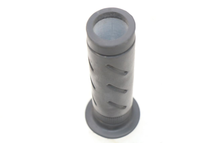 photo de MANETE DO ACELERADOR JONWAY GTX 2T 50 (2014 - 2020) - Zoom do estado de desgaste