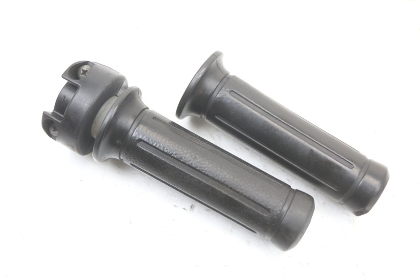 photo de MANETE DO ACELERADOR HONDA NES AROBASE 125 (2000 - 2003) - Vista principal