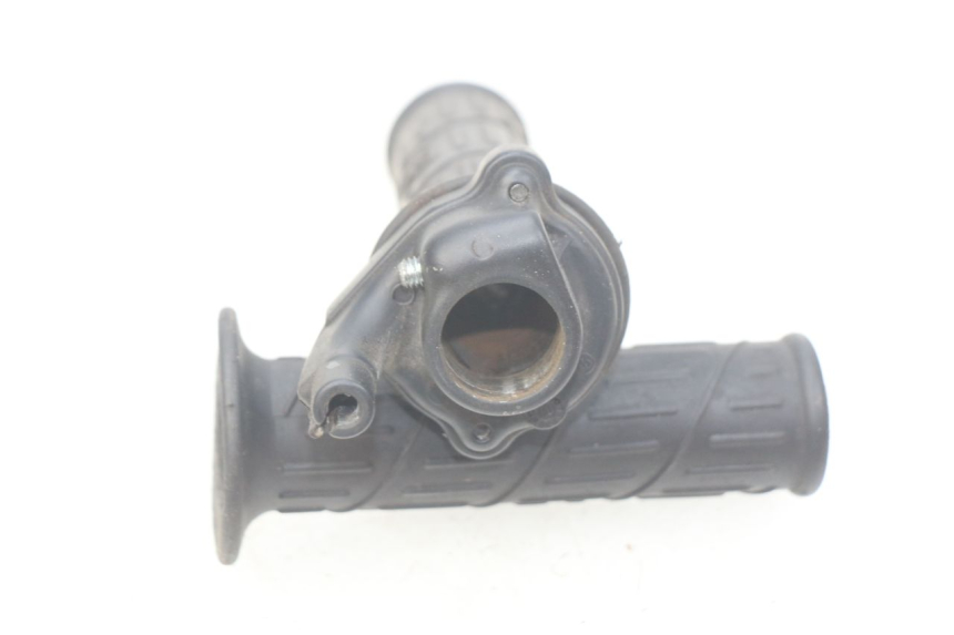 photo de MANETE DO ACELERADOR PIAGGIO LIBERTY 4T 50 (2004 - 2008) - Detalhe da peça