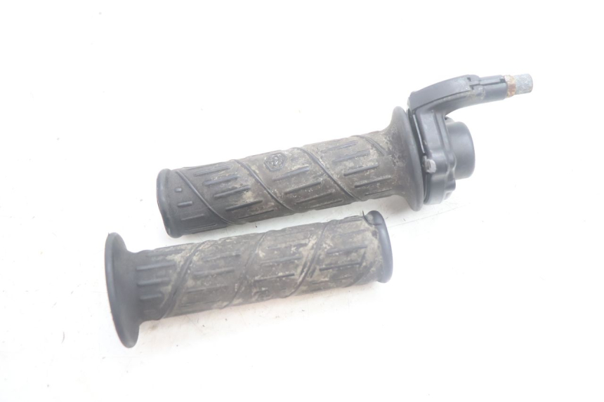 photo de Manete do acelerador PIAGGIO LIBERTY 50 (1998 - 2003) - Ampliação técnica
