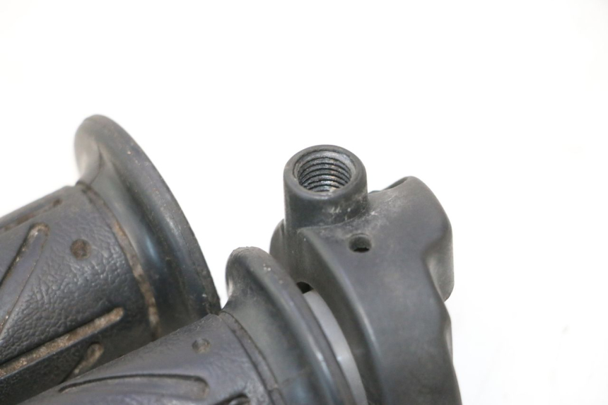 photo de MANETE DO ACELERADOR KYMCO LIKE 125 (2009 - 2016) - Detalhe da peça