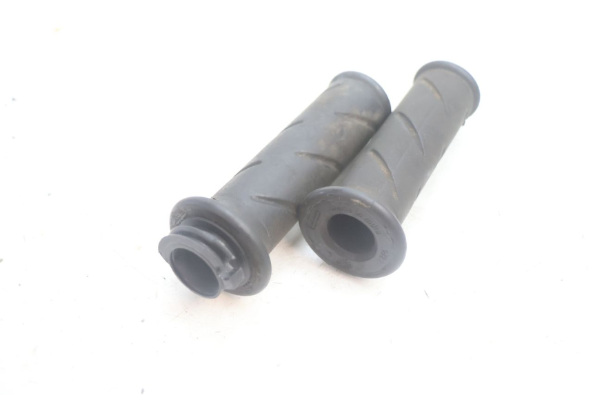 photo de MANETE DO ACELERADOR PEUGEOT LUDIX 50 (2005 - 2007) - Detalhe da peça